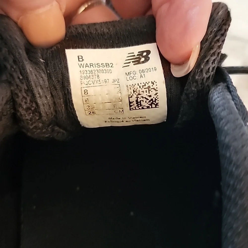 New balance sneakers with fresh foam - Picture 6 of 7